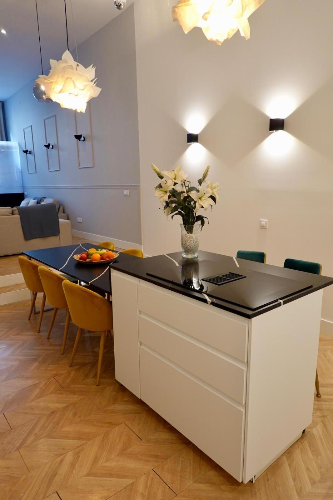 Peral Boutique Apartaments Σεβίλλη Εξωτερικό φωτογραφία